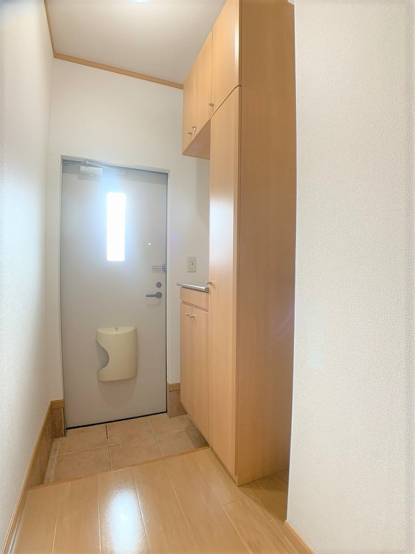 ＭＡＩＳＯＮ　ＳＯＬＥＩＬの玄関