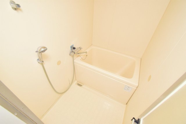 姫路市飾磨区野田町の賃貸マンションの浴室