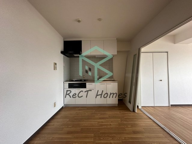 姫路市栗山町の賃貸マンションの居間・リビング