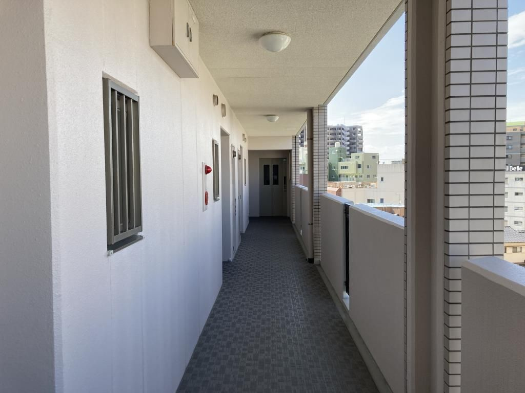 エクセレント東町のエントランス