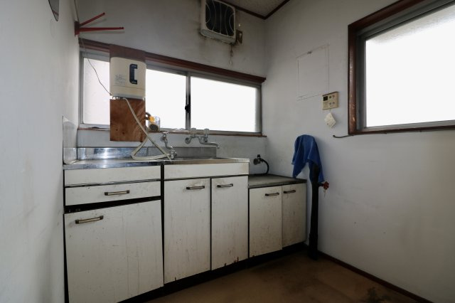 足利市西砂原後町の中古一戸建のキッチン|こちらは、2階のキッチンになります。