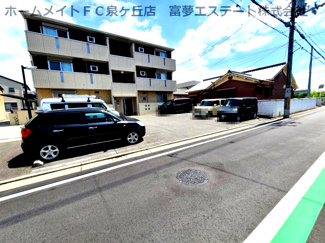 【駐車場】