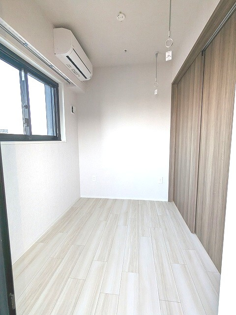 ONE ROOF RESIDENCE上野御徒町の設備|3帖洋室、エアコン3台付、インターネット無料