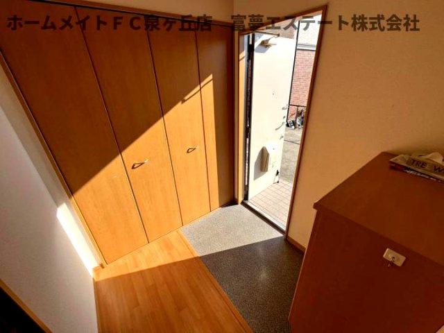 グランソレイユB棟の玄関