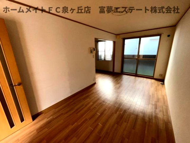 グランソレイユB棟の居間・リビング