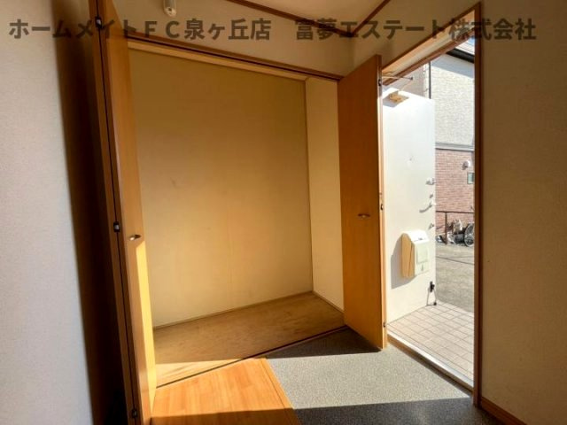 【玄関】 | グランソレイユB棟