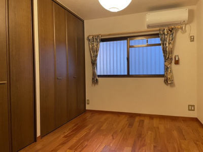 【内装】 | ユトリロ飯村