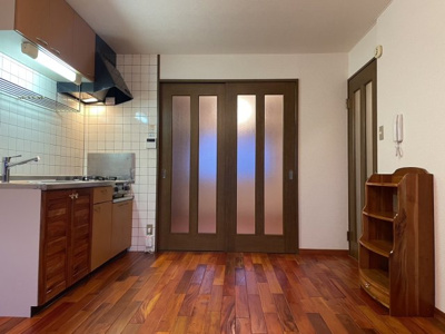 【内装】 | ユトリロ飯村