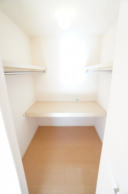 【収納】 | ソレイユⅢ | ※同物件・反転タイプの写真です。