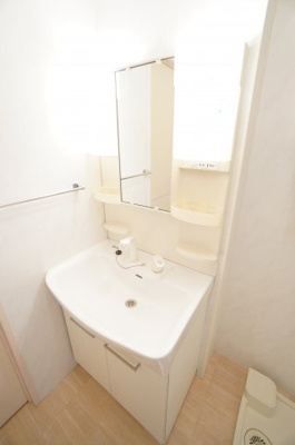 【独立洗面台】 | ソレイユⅢ | ※同物件・同タイプの写真です。
