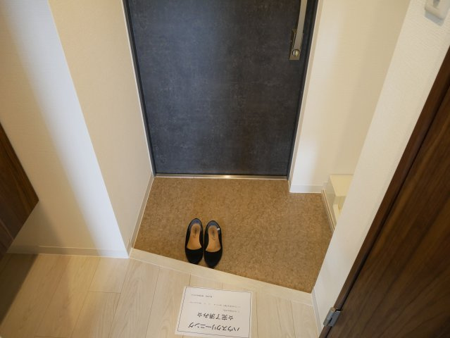 【玄関】 | フォーリアライズ天王寺セラス