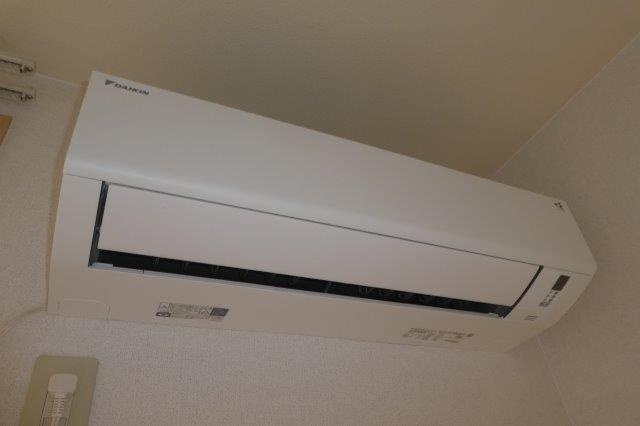 メゾン・エクランタンＥの設備|エアコン