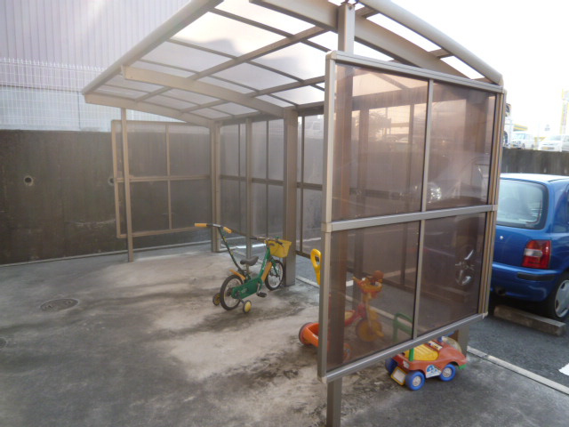 メゾン・エクランタンＥのその他共用部分|駐輪場