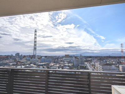 【展望】 | セルアージュ町田中町 | バルコニーからの眺望です。丹沢山地をはじめとした開放的で心地よい眺望です。