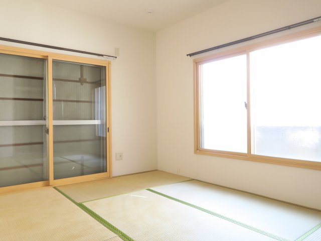 コーポ柳の和室