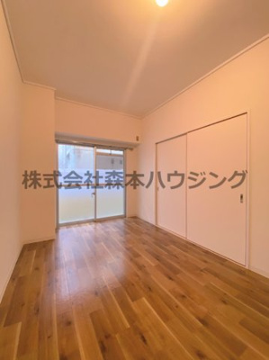 【居間・リビング】 | 　第三東ビル | ゆったり過ごせる居間です