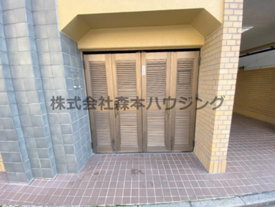 【その他共用部分】 | 　第三東ビル | 専用ごみ置き場です