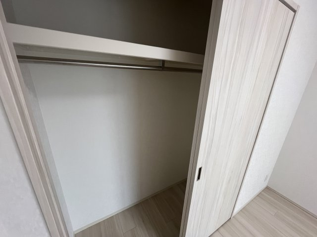 プレジオ荒本新町の収納