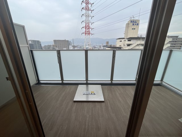 プレジオ荒本新町のバルコニー