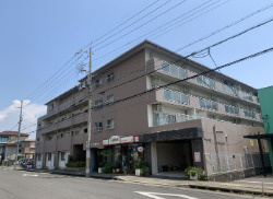 近江八幡市出町の店舗事務所の外観|落ち着いた雰囲気の外観です
