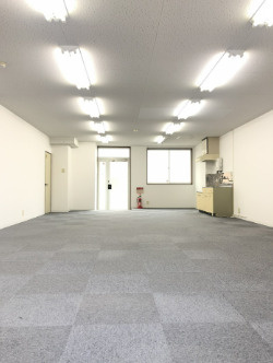 近江八幡市出町の店舗事務所の内装|内装です