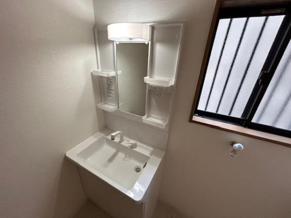 【独立洗面台】