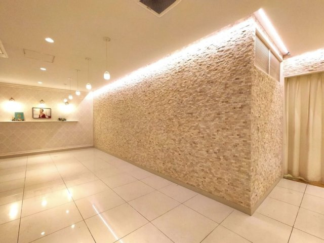 コアビルの外観
