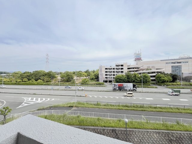 アンピール美しが丘南の展望
