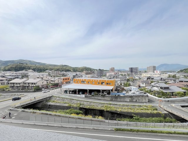 アンピール美しが丘南の展望