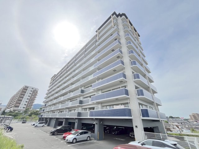 アンピール美しが丘南の外観