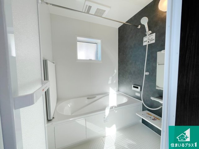 八幡市八幡福禄谷　新築一戸建ての浴室|日々の疲れを癒すお風呂付です