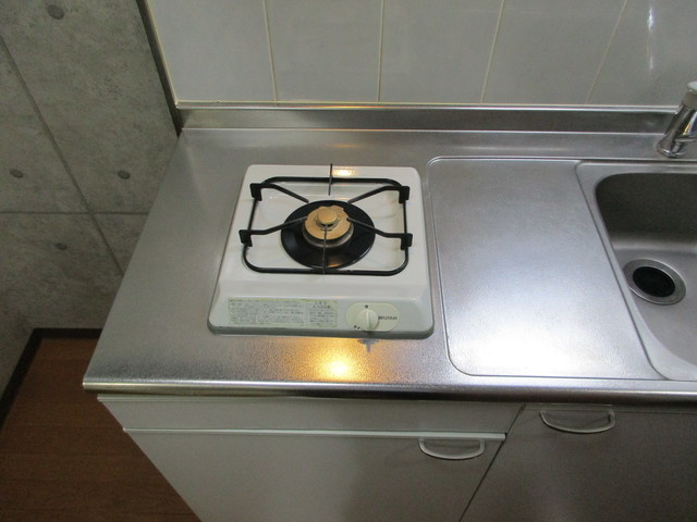 タウンハウス日吉Kのキッチン|同間取り別部屋の参考写真です。