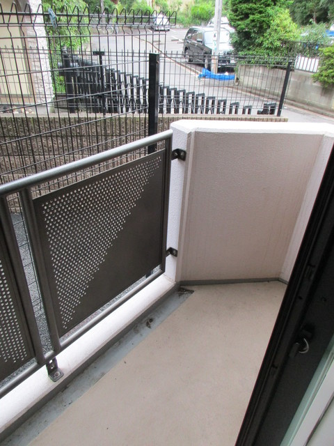 タウンハウス日吉Kのバルコニー|同間取り別部屋の参考写真です。