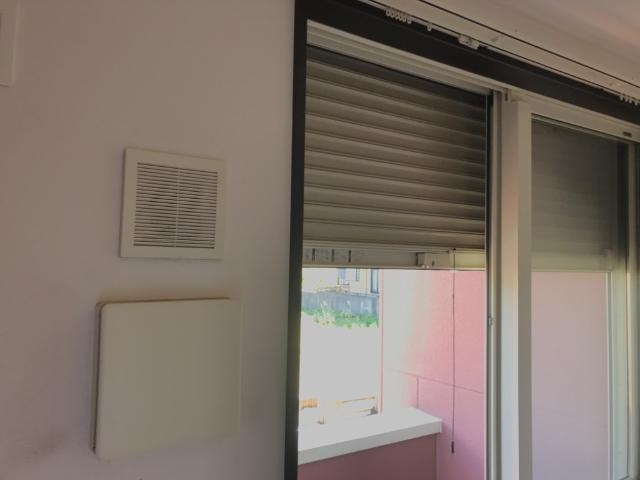 窓シャッター 