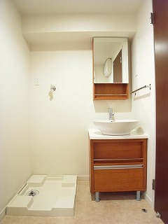 【独立洗面台】