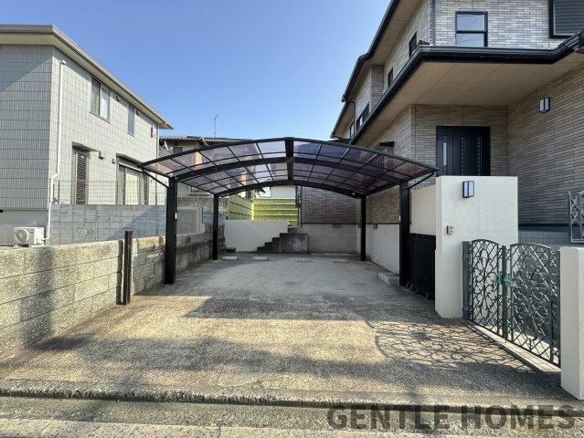 青葉３丁目戸建ての駐車場