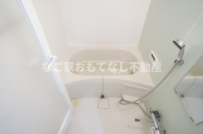 【浴室】 | ぱ〜くたうんルナ名古屋 | ※写真は別号室　別カラー有り