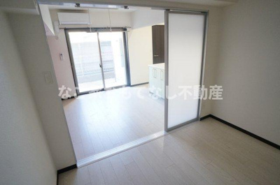 【居間・リビング】 | ぱ〜くたうんルナ名古屋 | ※写真は別号室　別カラー有り