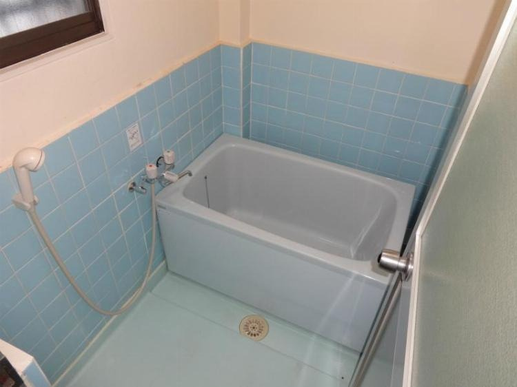 コーポ上町の浴室|物件の画像15