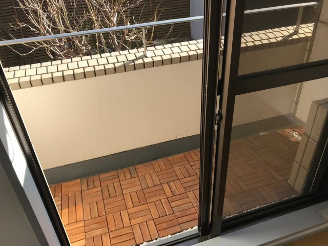 第2市村マンションのバルコニー