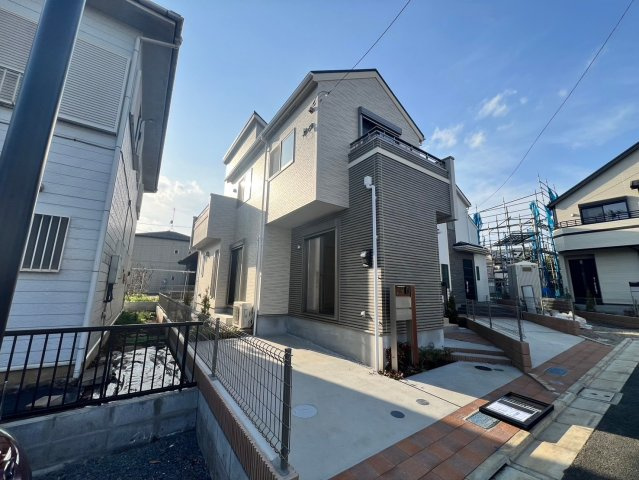 国立市東4丁目　新築一戸建て　1号棟の外観
