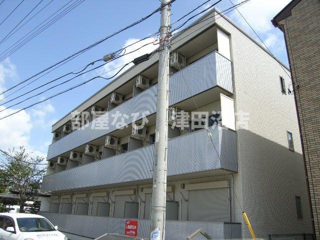 グランメールの外観|爽やかな色合いの外観です