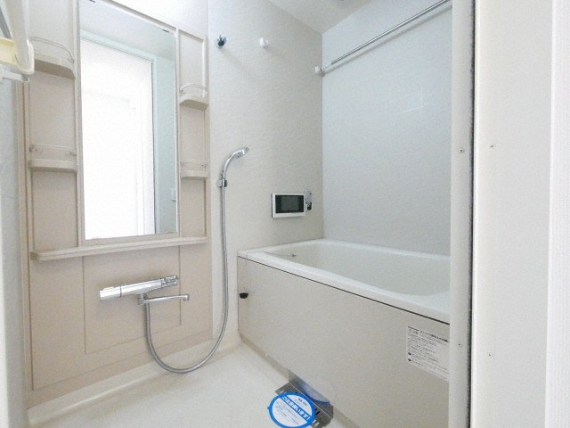 大阪市中央区瓦屋町１丁目の賃貸マンションの浴室