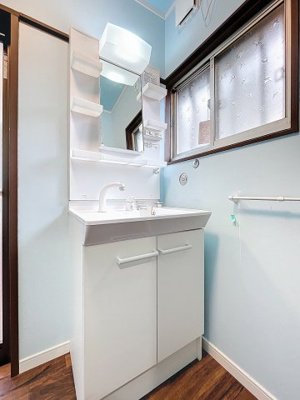 【独立洗面台】 | 鹿骨1丁目戸建 | 月額管理料無料！賃貸管理はアブレイズパートナーズにお任せを！