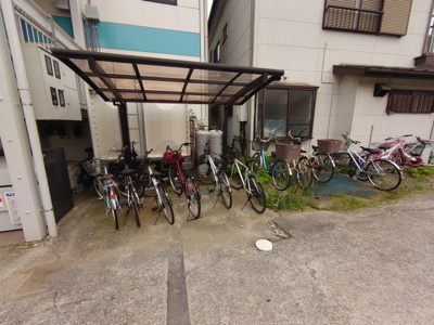 【その他共用部分】 | 白石ビル | 駐輪場完備