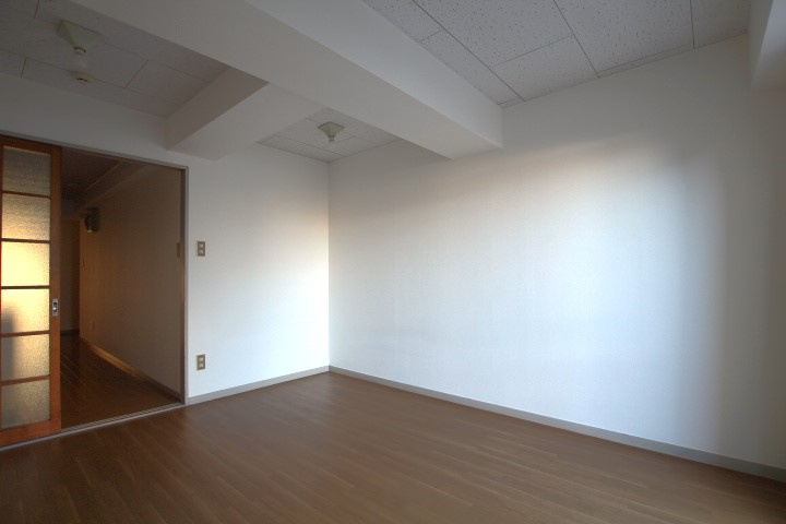 【寝室】