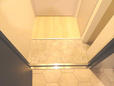 【玄関】 | ボウ　ベルズ　ハウス笹塚