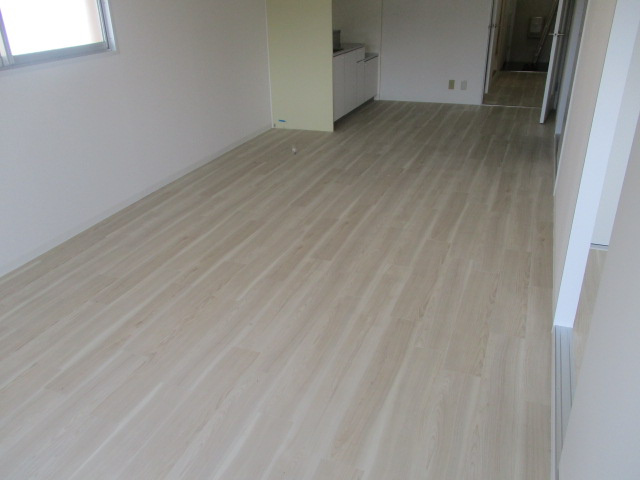 【居間・リビング】 | ヴィラスリースター住之江