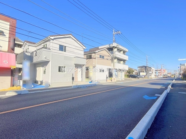 月々７万円台～　新築戸建　川越市今成R5-1.2の前面道路含む現地写真|東側 12.0ｍ公道