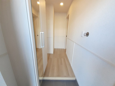 【玄関】 | ヴィラサウスウィンド４